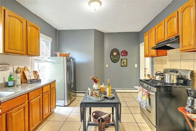 APT-1 - 10 Westcott St, Condo with 3 bedrooms, 1 bathrooms and 1 parking in Boston MA | Image 22