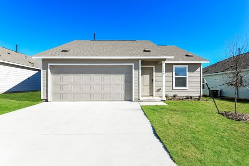 2745 Center Creek Ln, Fort Worth, TX, 76108-7403 | Card Image