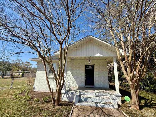 5037 Canal St, Milton, FL, 32570-2258 | Card Image