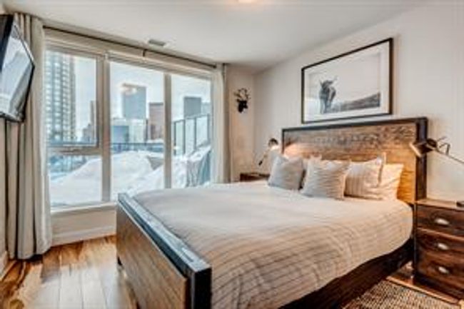 1502 - 303 13 Ave Sw, Condo with 2 bedrooms, 2 bathrooms and 1 parking in Calgary AB | Image 19
