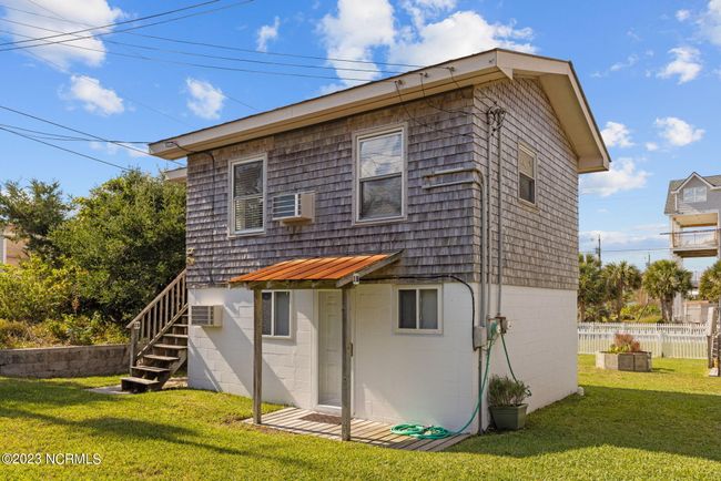 Rear Elevation | Image 34