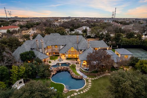 6413 Old Gate Rd, Plano, TX, 75024-7405 | Card Image