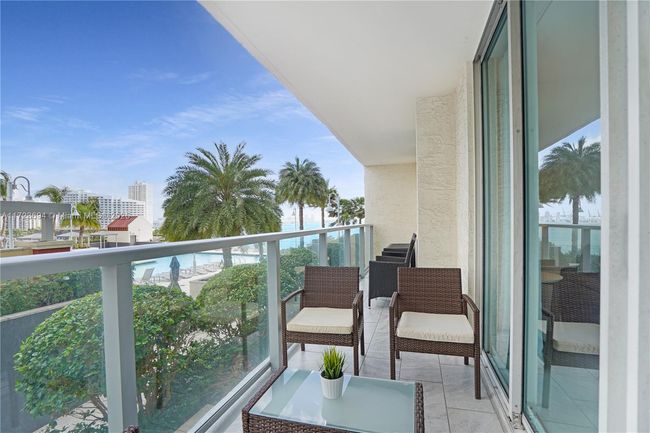 APT-704 - 1155 Brickell Bay Dr, Condo with 3 bedrooms, 2 bathrooms and null parking in Miami FL | Image 50