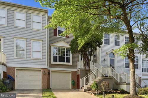 14312 Montverd Ct, CENTREVILLE, VA, 20121-5716 | Card Image