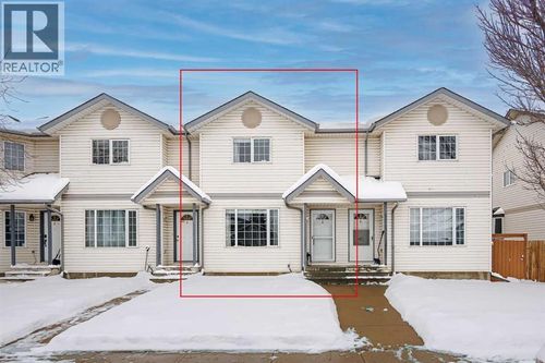 6 Green Meadow Cres, Strathmore, AB, T1P1H4 | Card Image