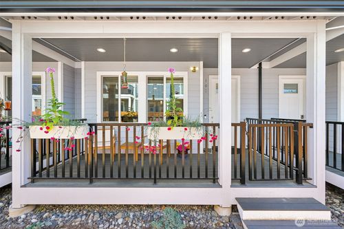 102-5686 Sunstone Pl, Ferndale, WA, 98248-8035 | Card Image