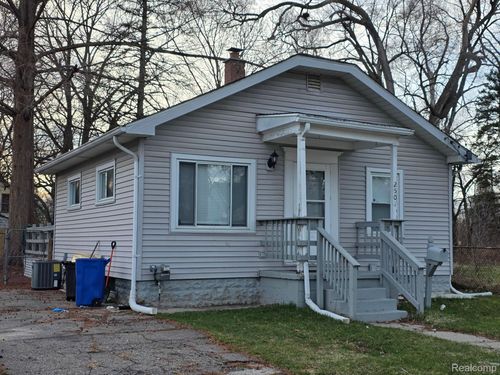2501 Hoff Street, Flint, MI, 48506 | Card Image