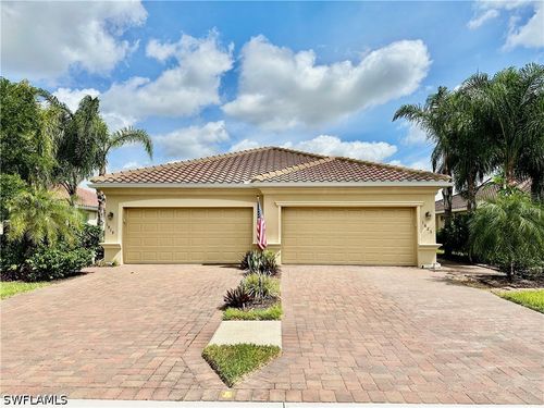 1823 Alameda Dr, Naples, FL, 34120-5651 | Card Image