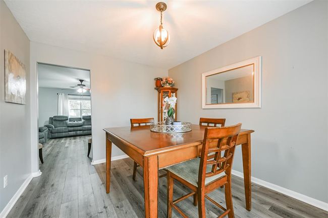 Dining area | Image 8
