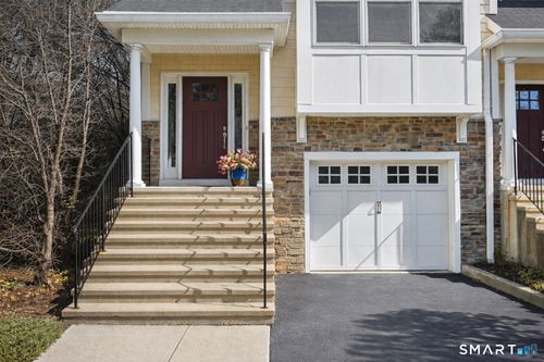 503-503 Bradley Ln, Westport, CT, 06880-5745 | Card Image