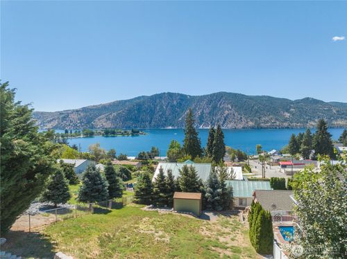 327 Lakeshore Dr, Manson, WA, 98831-9616 | Card Image