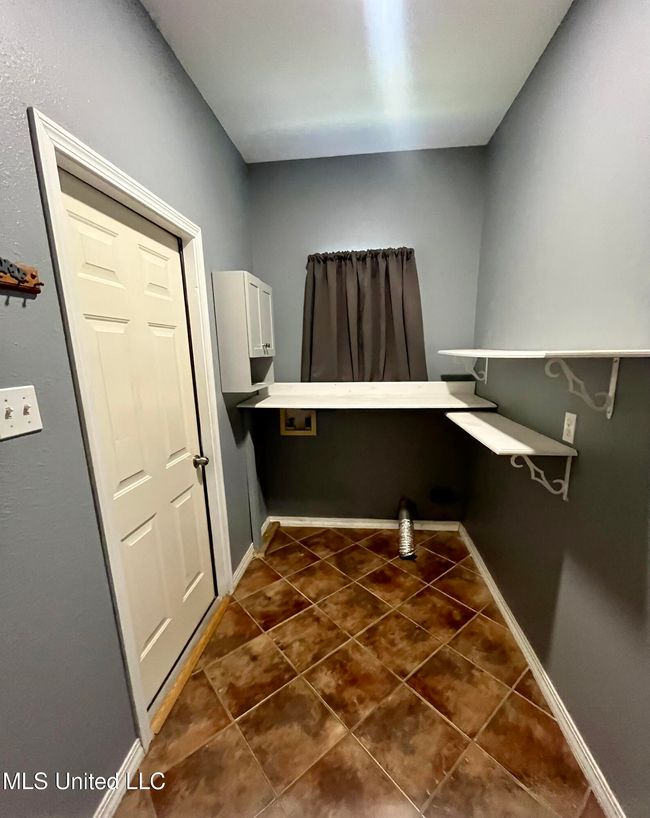 Laundry | Image 29