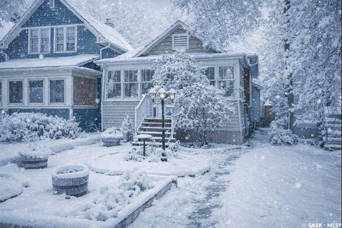 2223 Toronto St, Regina, SK, S4P1N5 | Card Image