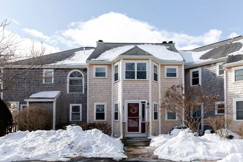 4-4 Harbor Hill Dr, Bourne, MA, 02532-3895 | Card Image