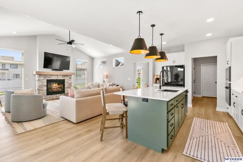 19055 Murifield Cir, Omaha, NE, 68136-6579 | Card Image