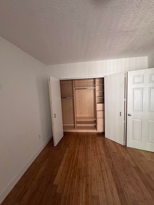 unit-2-570 Ne 64th St, Miami, FL, 33138-6149 | Card Image