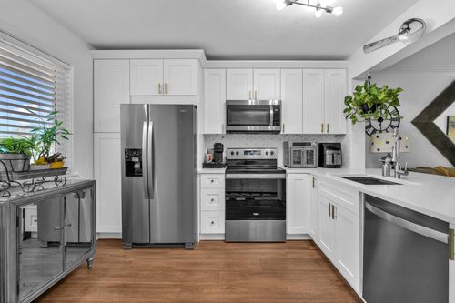 apt-308-6795 Huntington Ln, Delray Beach, FL, 33446-3007 | Card Image