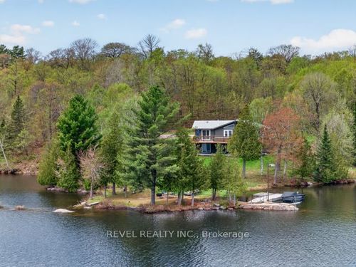 300 Green Lane, Dunchurch, ON, P0A1G0 | Card Image