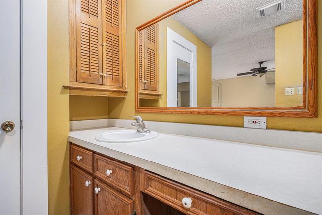 6302 Amie Ln, House other with 2 bedrooms, 2 bathrooms and 2 parking in Pearland TX | Image 30