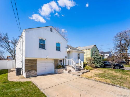 567 Oxford Rd, Cedarhurst, NY, 11516-1022 | Card Image