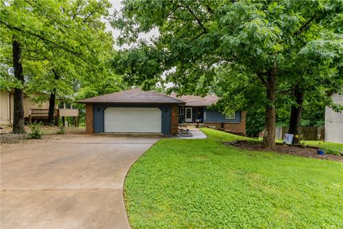 135 Mayfair Drive, Bella Vista, AR, 72715 | Card Image