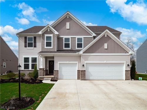 10134 Rosalee Ln, Strongsville, OH, 44136-8511 | Card Image