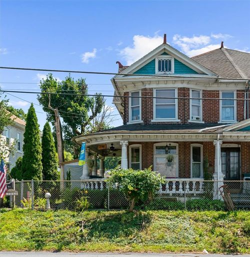306 E Emmaus Ave, Allentown, PA, 18103-5906 | Card Image