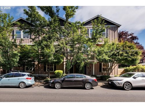 2629 N Killingsworth St, Portland, OR, 97217-4152 | Card Image