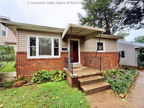 1428 Edwards St, Huntington, WV, 25701-4026 | Card Image