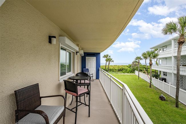 Ocean breeze balcony life | Image 17