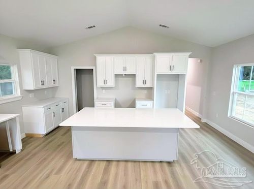 315 E Mallory St, Pensacola, FL, 32503-5242 | Card Image