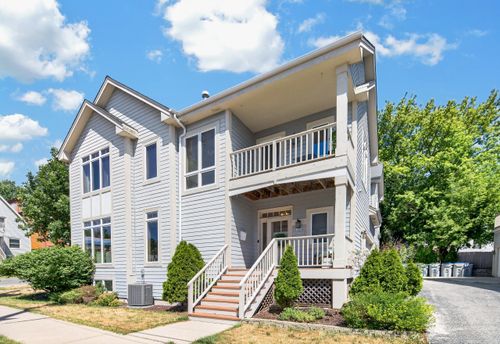 1004 E Garfield Ave, Milwaukee, WI, 53212-3444 | Card Image