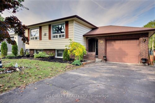 29 Patrick St, Trenton, ON, K8V4B4 | Card Image