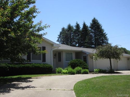 3521 Brandt Ln, Metamora, MI, 48455-9649 | Card Image