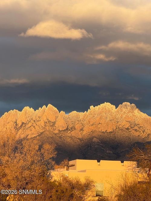7671 Boulder Canyon Ct, Las Cruces, NM, 88011-8384 | Card Image