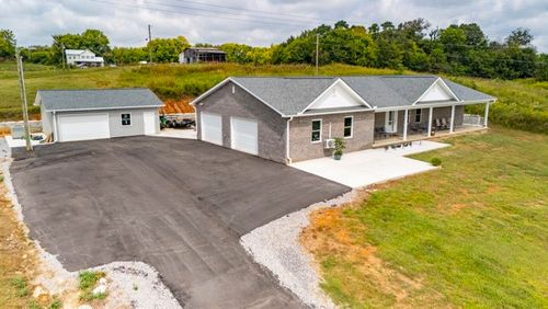 1385 Valley Home Rd, Dandridge, TN, 37725-4309 | Card Image