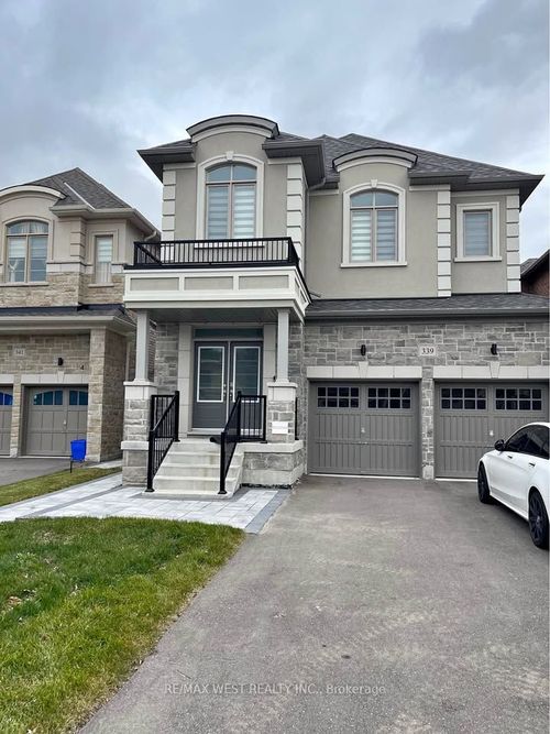 {{alt}} | Card Image