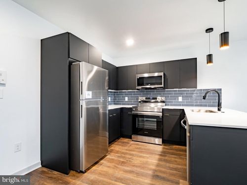 209-8327 Ridge Ave, PHILADELPHIA, PA, 19128-2127 | Card Image