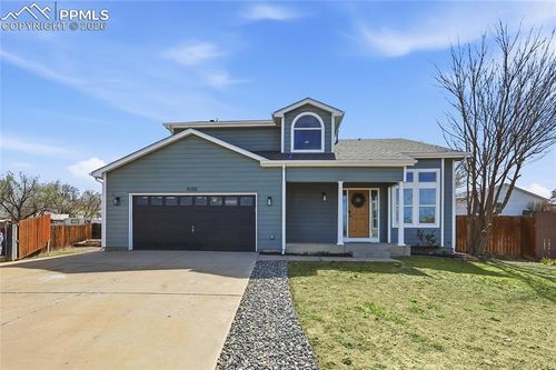 5102 Athos Ct, Pueblo, CO, 81005-1418 | Card Image