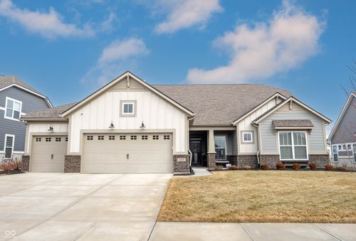 11418 Wicker Ln, Noblesville, IN, 46060-9426 | Card Image