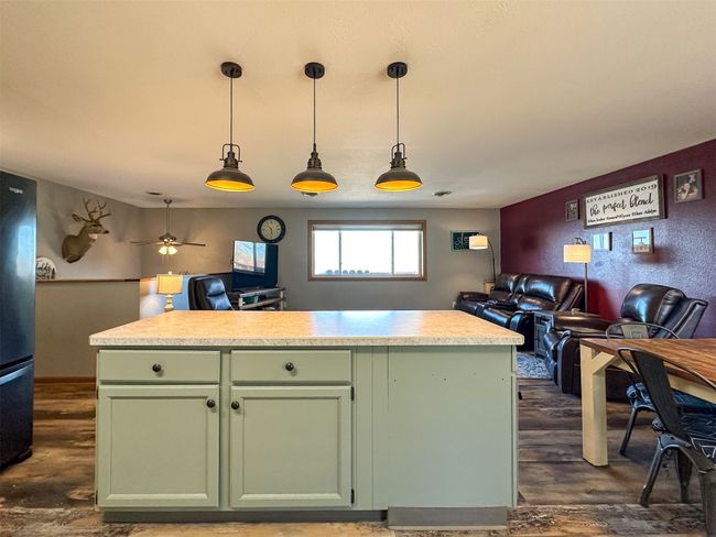 Open concept kitchen/living/dining | Image 30
