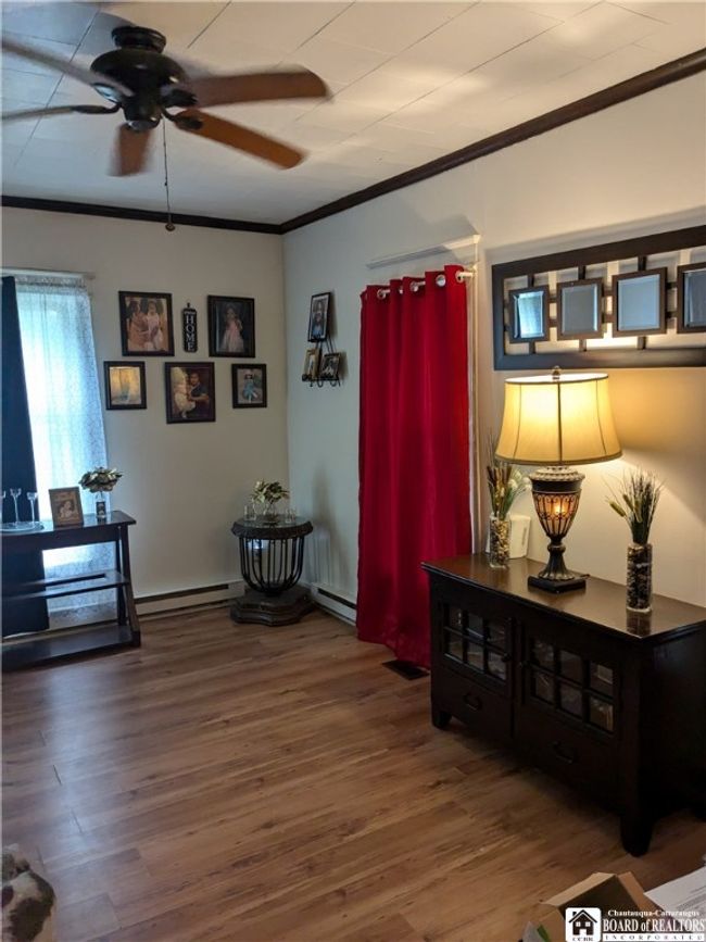 650 Barrows St, House other with 3 bedrooms, 2 bathrooms and null parking in Jamestown NY | Image 6