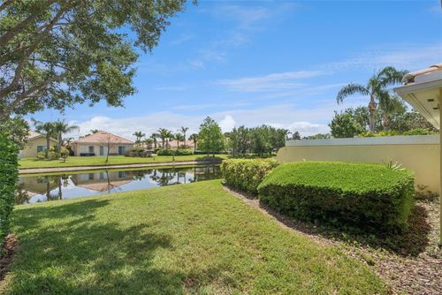 11849 Fan Tail Ln, ORLANDO, FL, 32827-7126 | Card Image