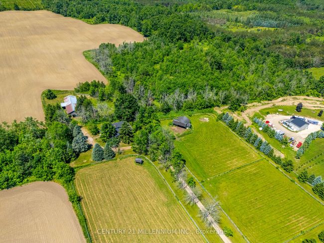 836100 4 Th Line E, House other with 3 bedrooms, 2 bathrooms and 20 parking in Mulmur ON | Image 40