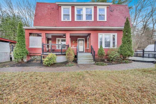 7 Moulton St, Raymond, NH, 03077-2334 | Card Image