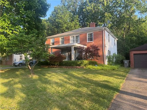 597 Tod Ln, Youngstown, OH, 44504-1467 | Card Image
