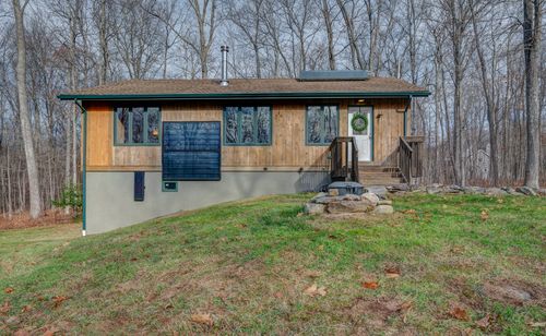 40 Wheeling Rd, Andover, CT, 06232-1112 | Card Image