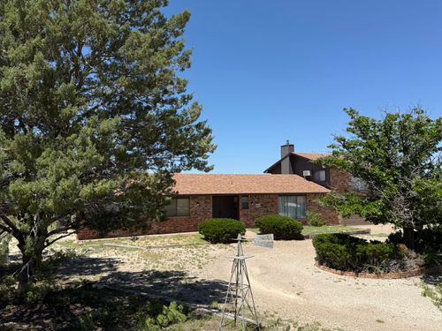 2833 Tiffany Rd, Tucumcari, NM, 88401-4608 | Card Image