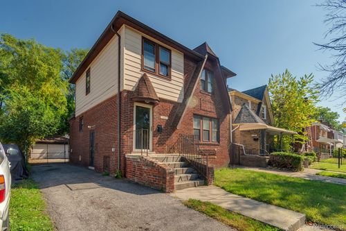 16286 Mendota St, Detroit, MI, 48221-2818 | Card Image