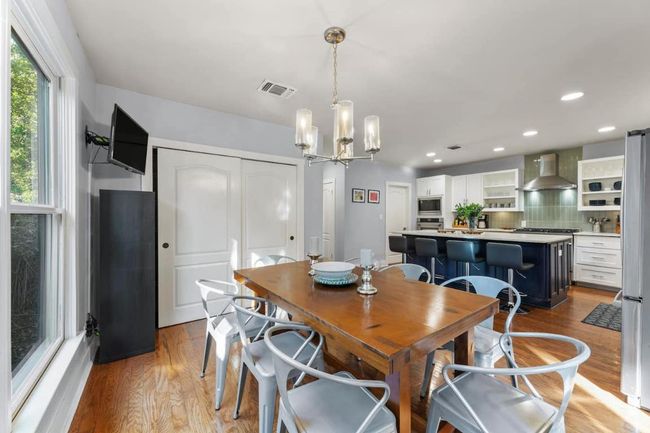 Dining space | Image 16